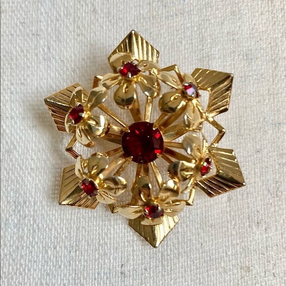 Vintage Set of 2 Red Floral Designed Brooches - Picture 4 of 5